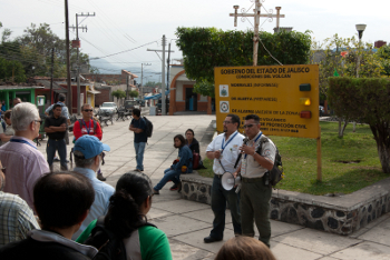 Earth and Environment: Evacuating under the threat of a volcano